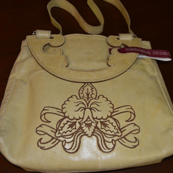 daVan Bags | Davan Yellow Leather Purse 